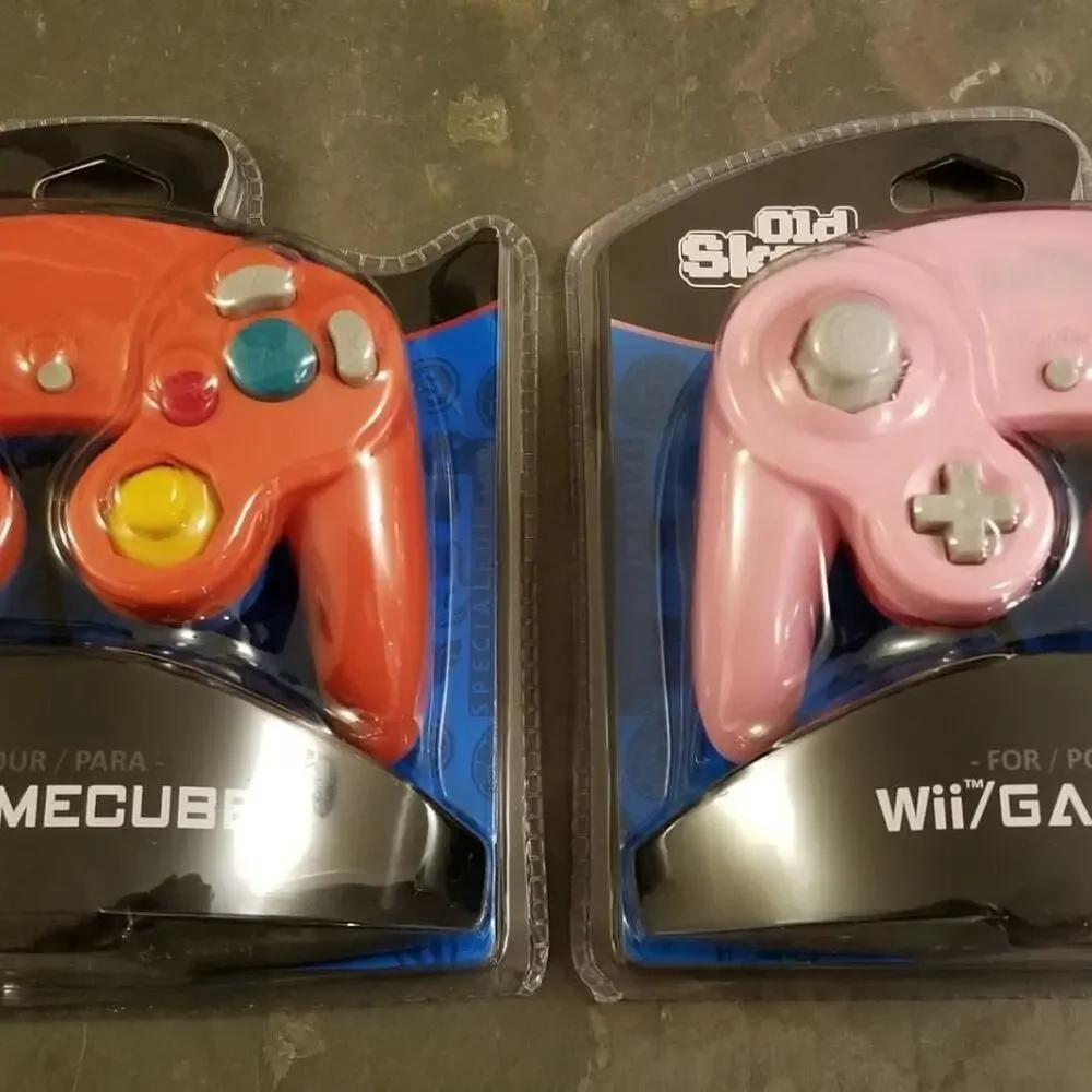 2 Gamecube Controllers - Red & Pink (NEW) - Nintendo - Old Skool